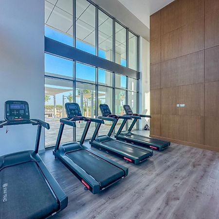 ドバイCozy & Convenient 1Br Haven In Al Jaddafアパートメント エクステリア 写真